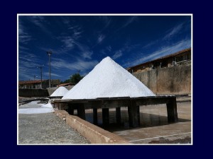 salt mound salt mound 300x225 Sea Salt – An Indispensable Commodity for Uncertain Times